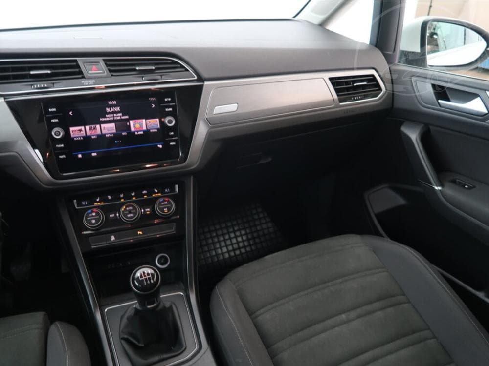 2018 Volkswagen TOURAN - 8