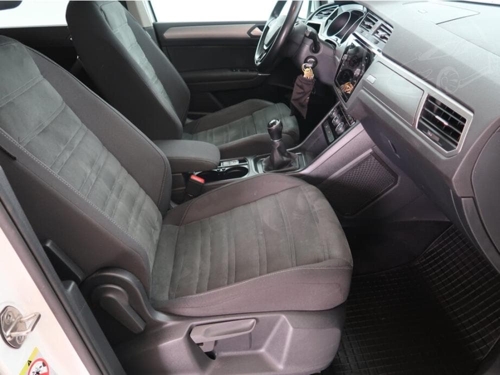 2018 Volkswagen TOURAN - 9