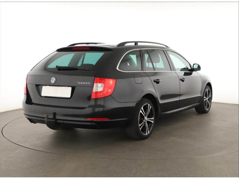 2012 Škoda SUPERB - 5