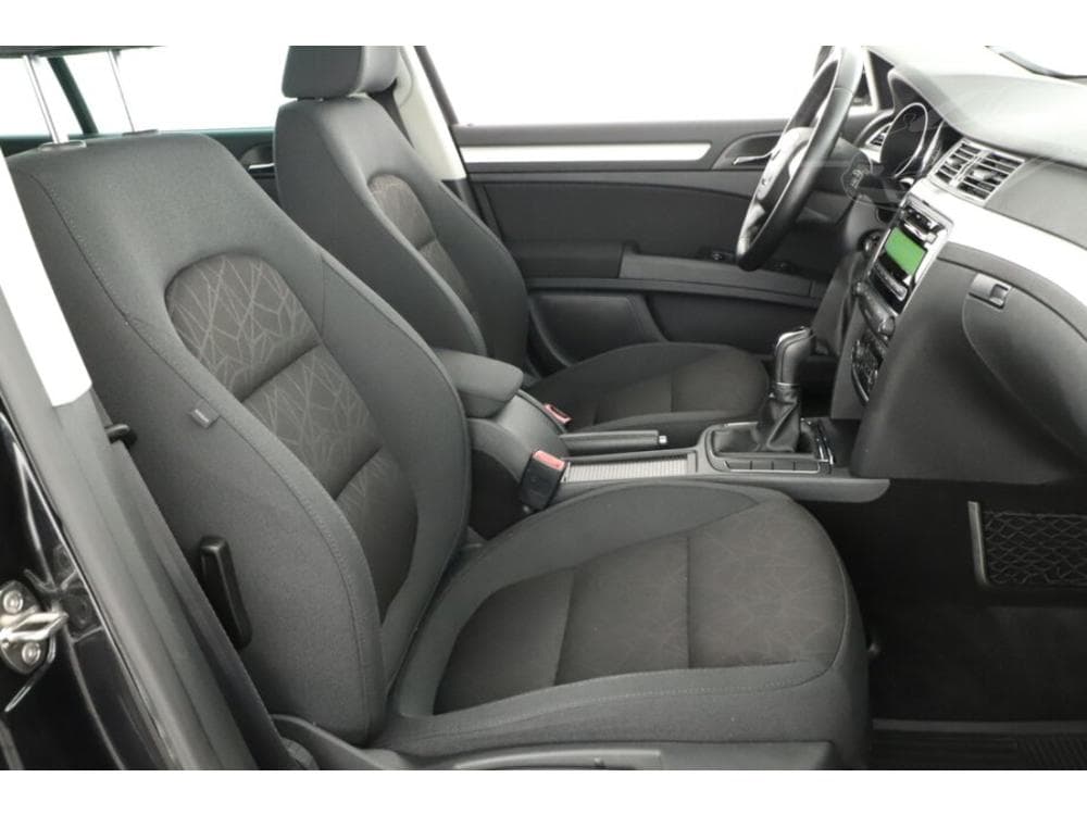 2012 Škoda SUPERB - 7