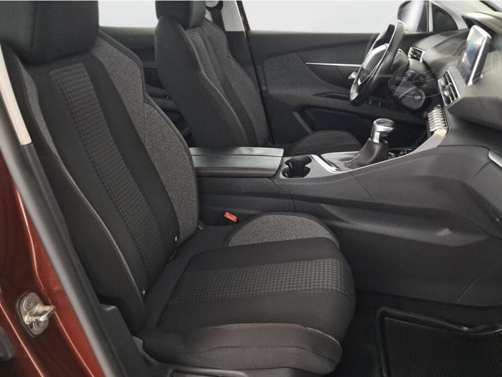 2017 Peugeot 3008 - 9