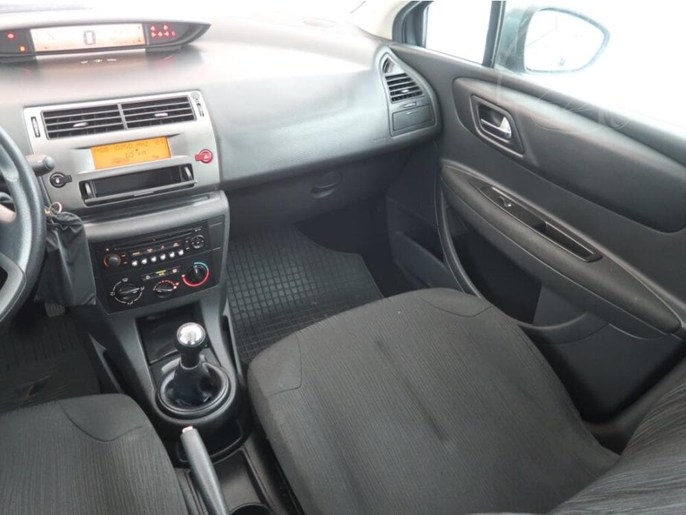 2010 Citroen C4 - 8