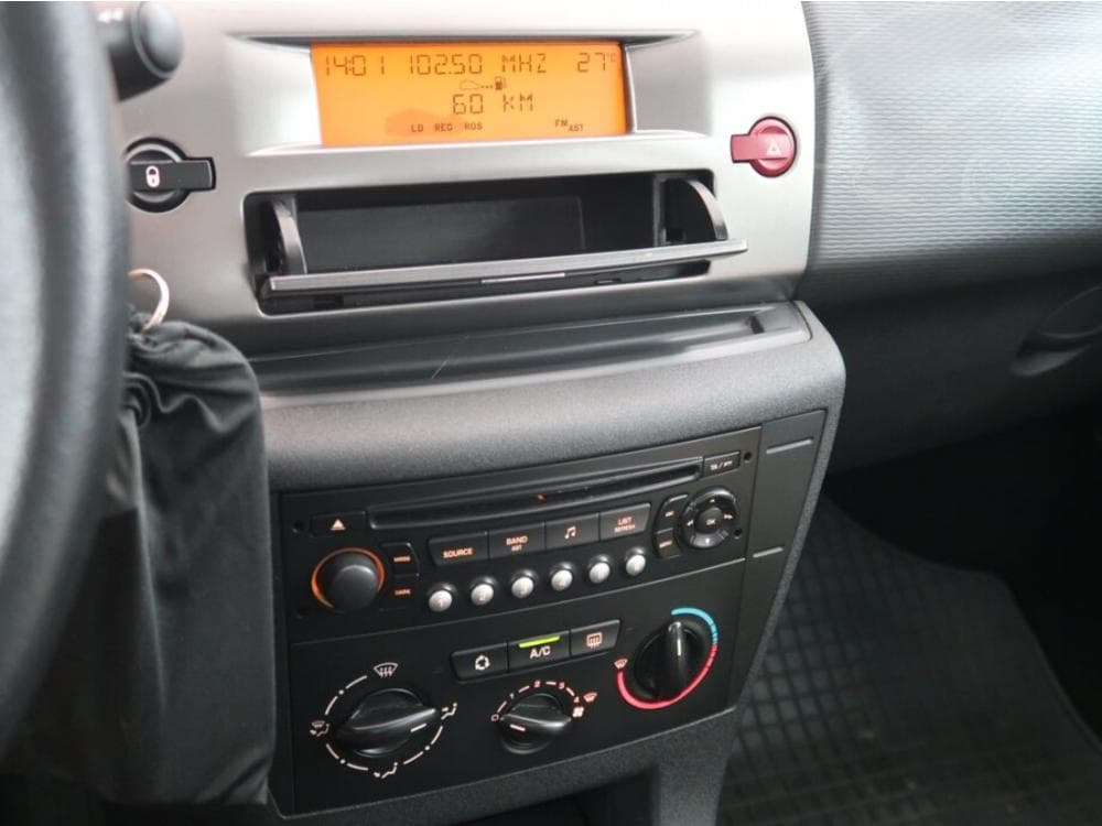 2010 Citroen C4 - 12
