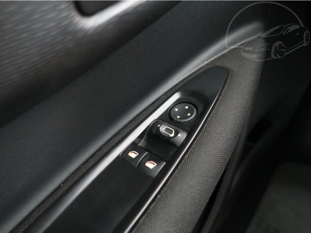2010 Citroen C4 - 13