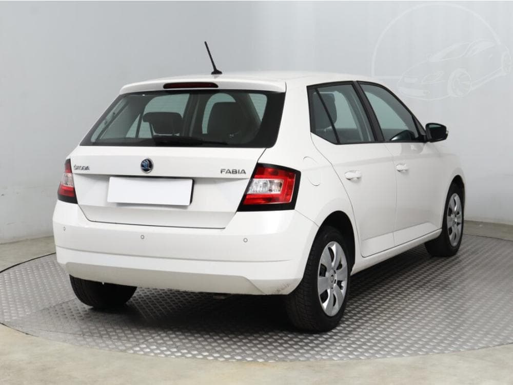2017 Škoda FABIA - 5