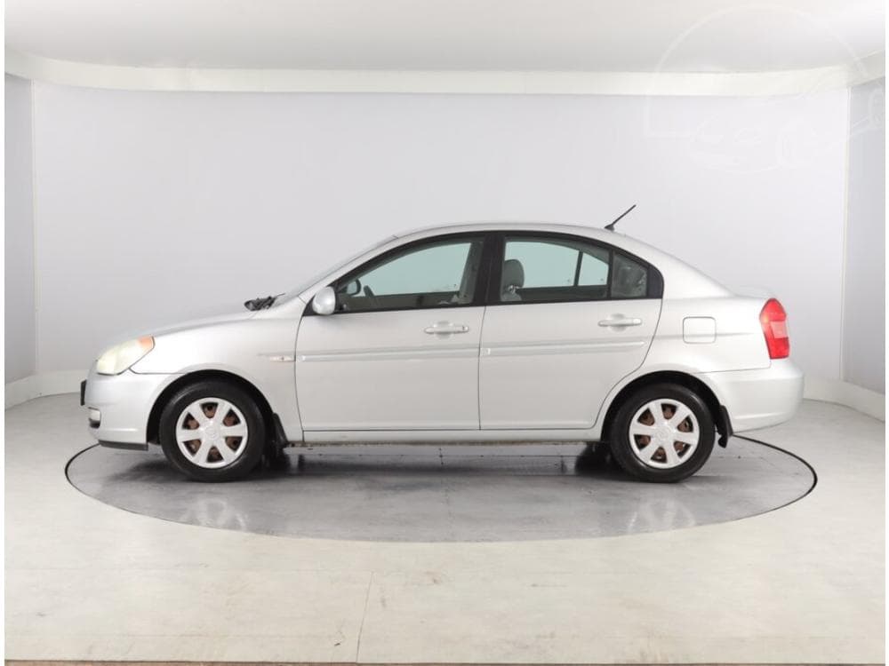 2007 Hyundai ACCENT - 3