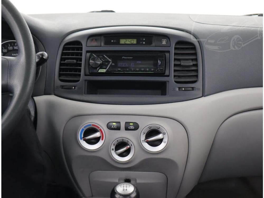 2007 Hyundai ACCENT - 12