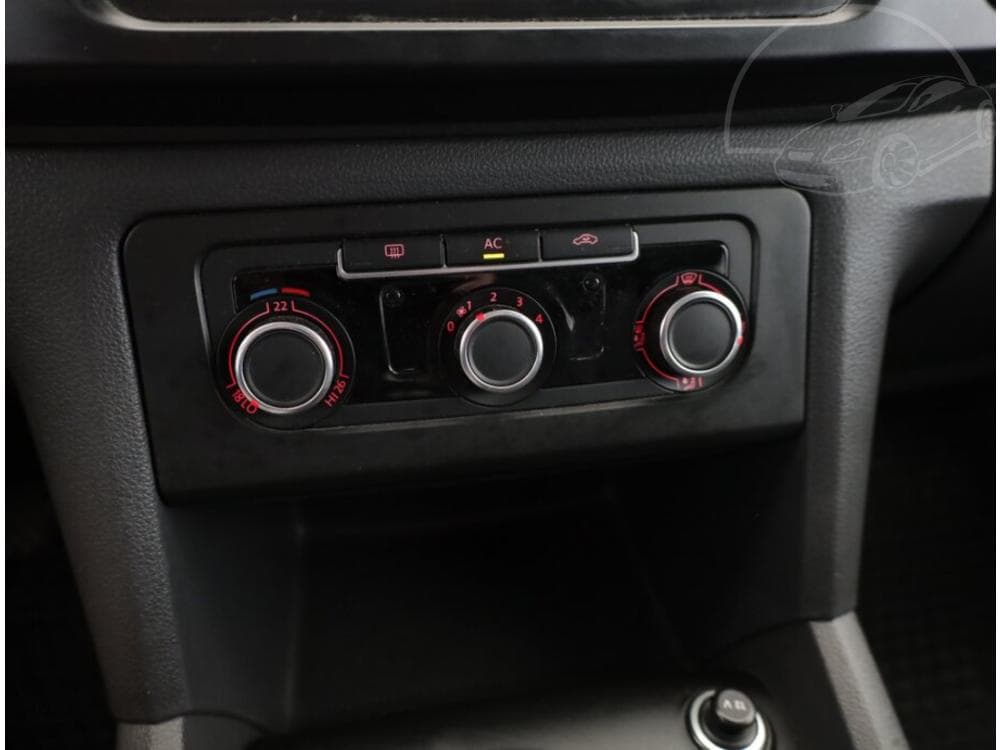 2011 Volkswagen AMAROK - 9
