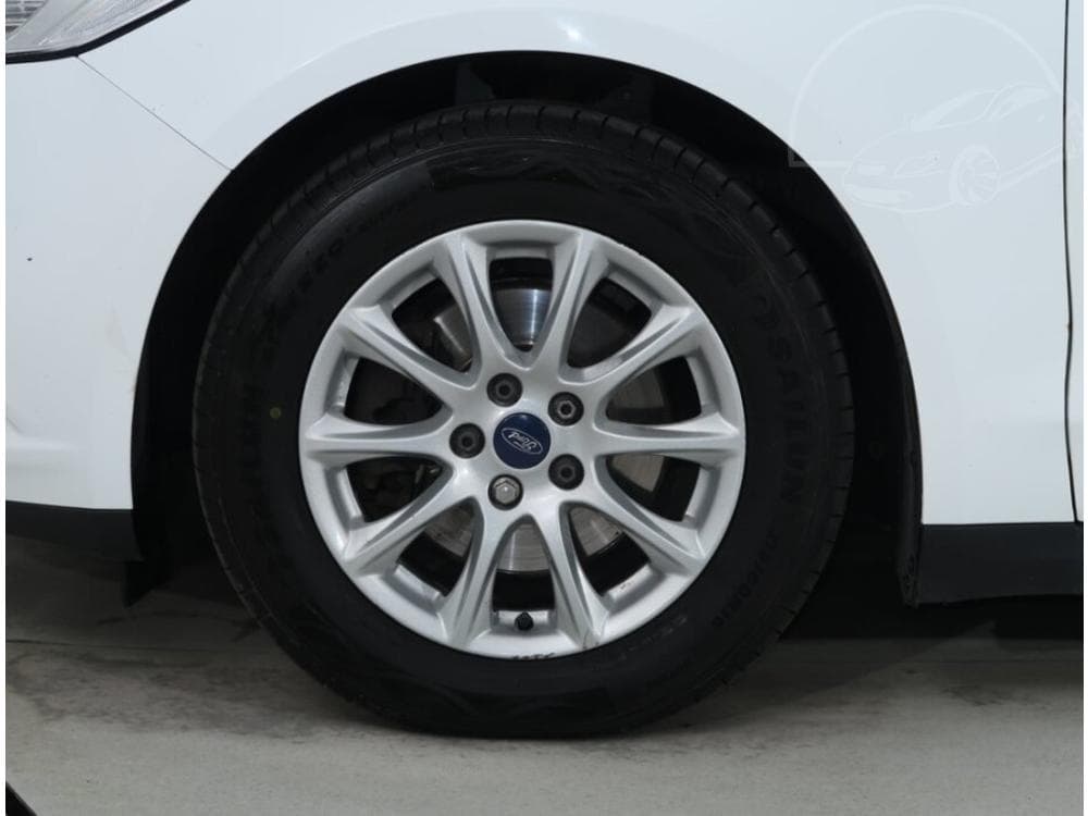 2018 Ford MONDEO - 14