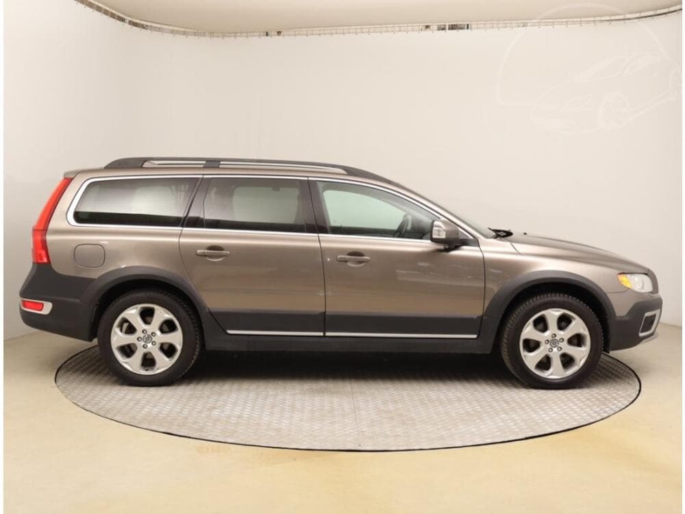 2011 Volvo XC70 - 3