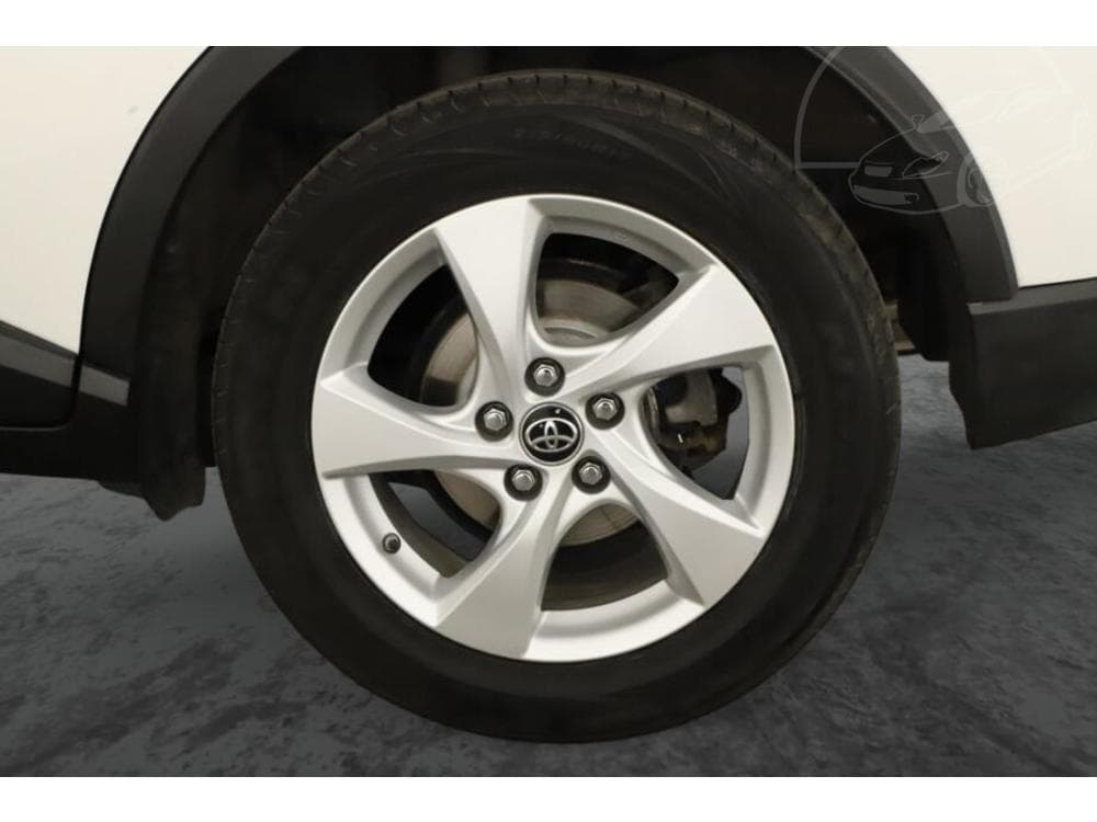2018 Toyota C-HR - 11