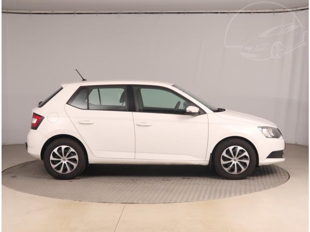 2015 Škoda FABIA - 6