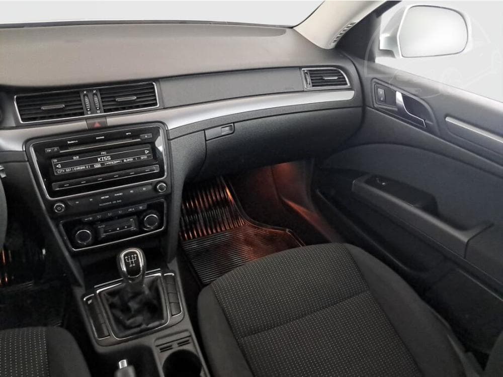 2008 Škoda SUPERB - 8