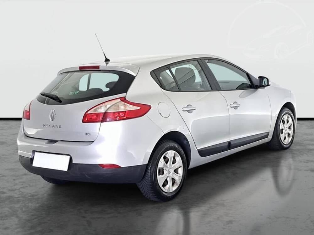 2011 Renault MEGANE - 5