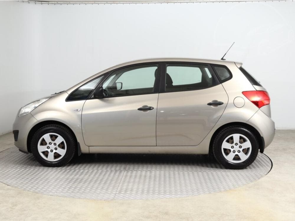 2014 Kia VENGA - 3