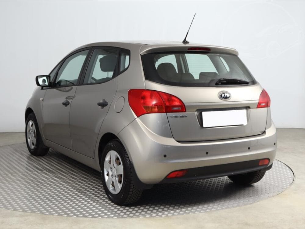 2014 Kia VENGA - 4