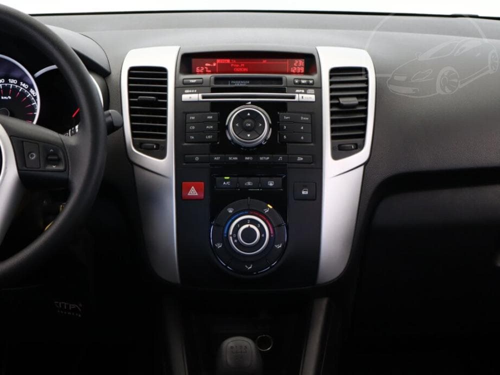 2014 Kia VENGA - 10