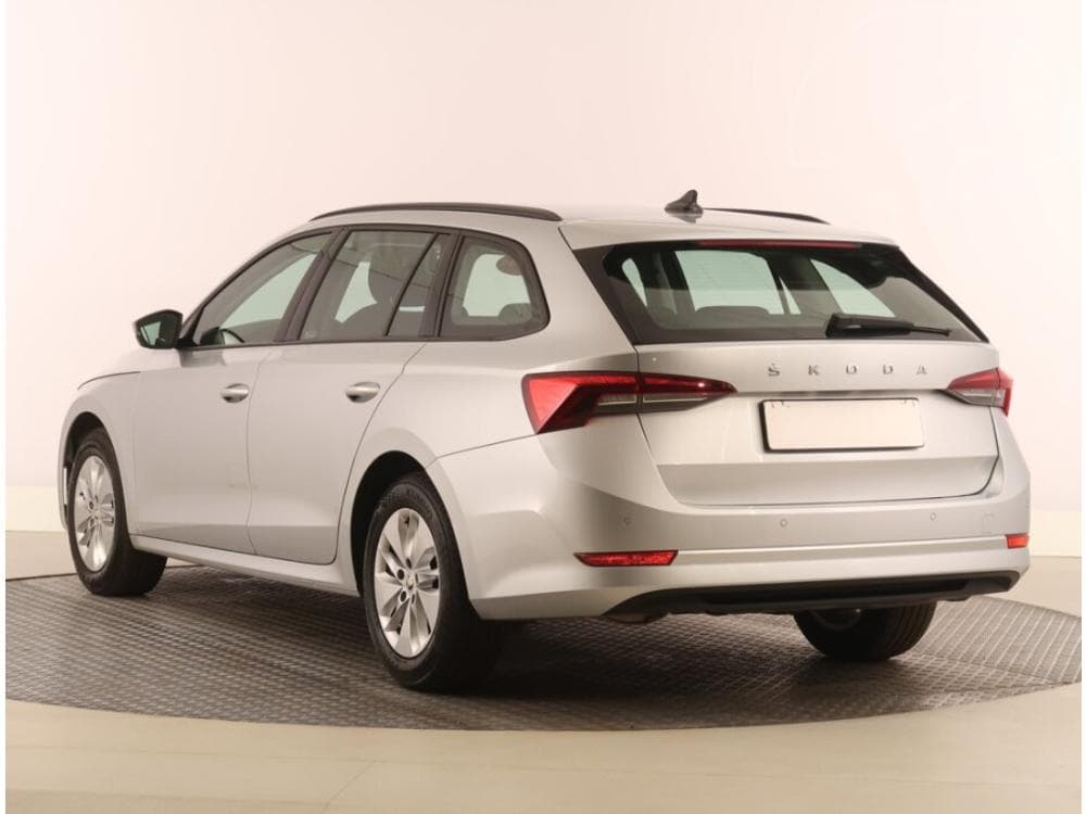 2023 Škoda OCTAVIA - 4