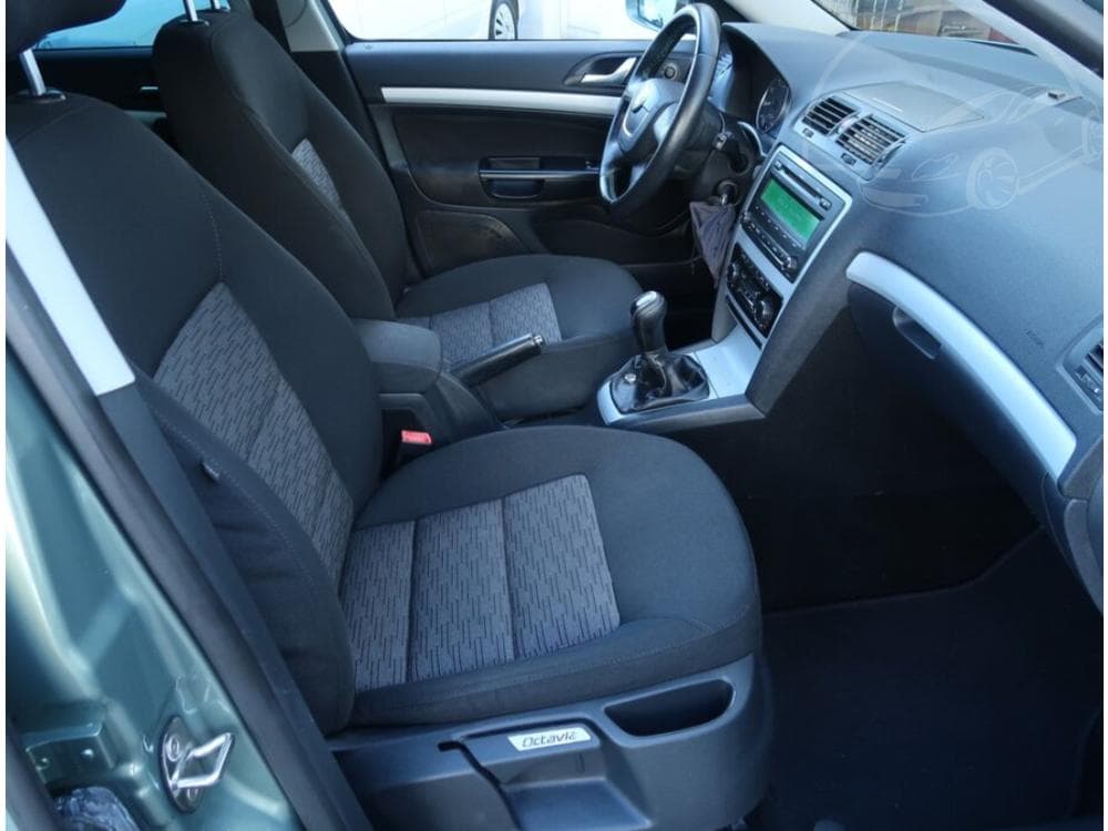2011 Škoda OCTAVIA - 9
