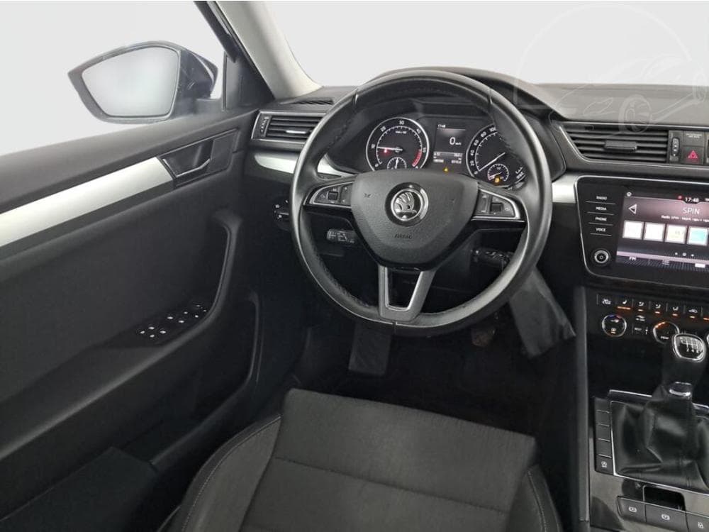 2018 Škoda SUPERB - 7