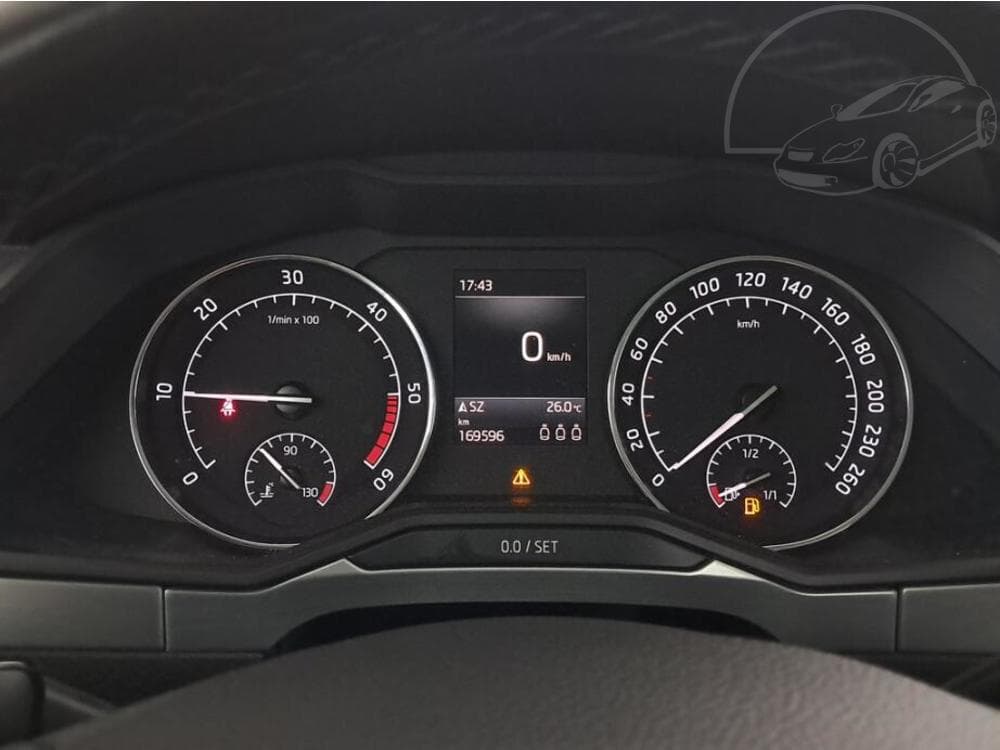 2018 Škoda SUPERB - 11