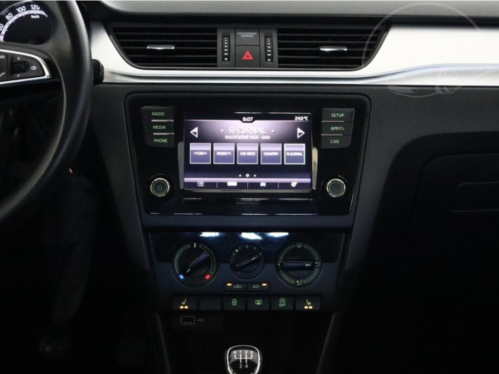2018 Škoda RAPID - 9