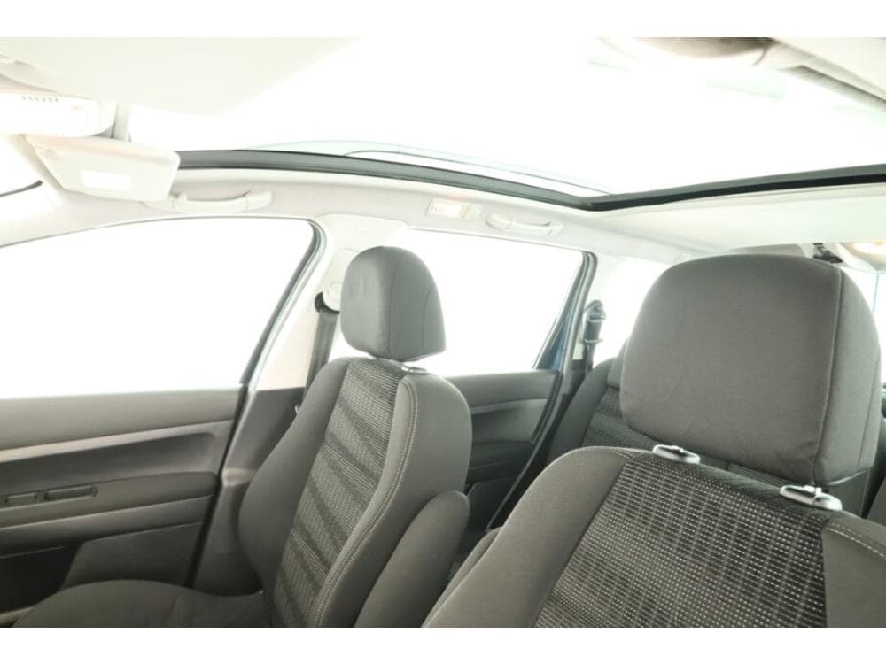 2008 Peugeot 307 - 11