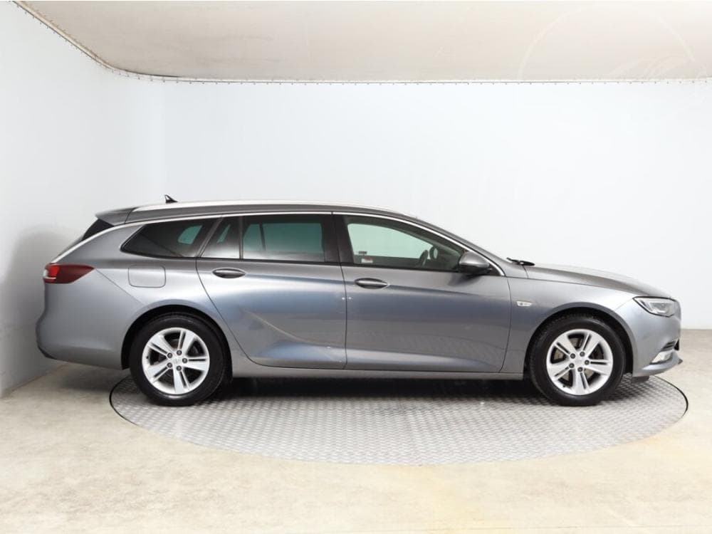 2019 Opel INSIGNIA - 6