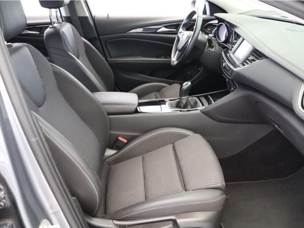 2019 Opel INSIGNIA - 7