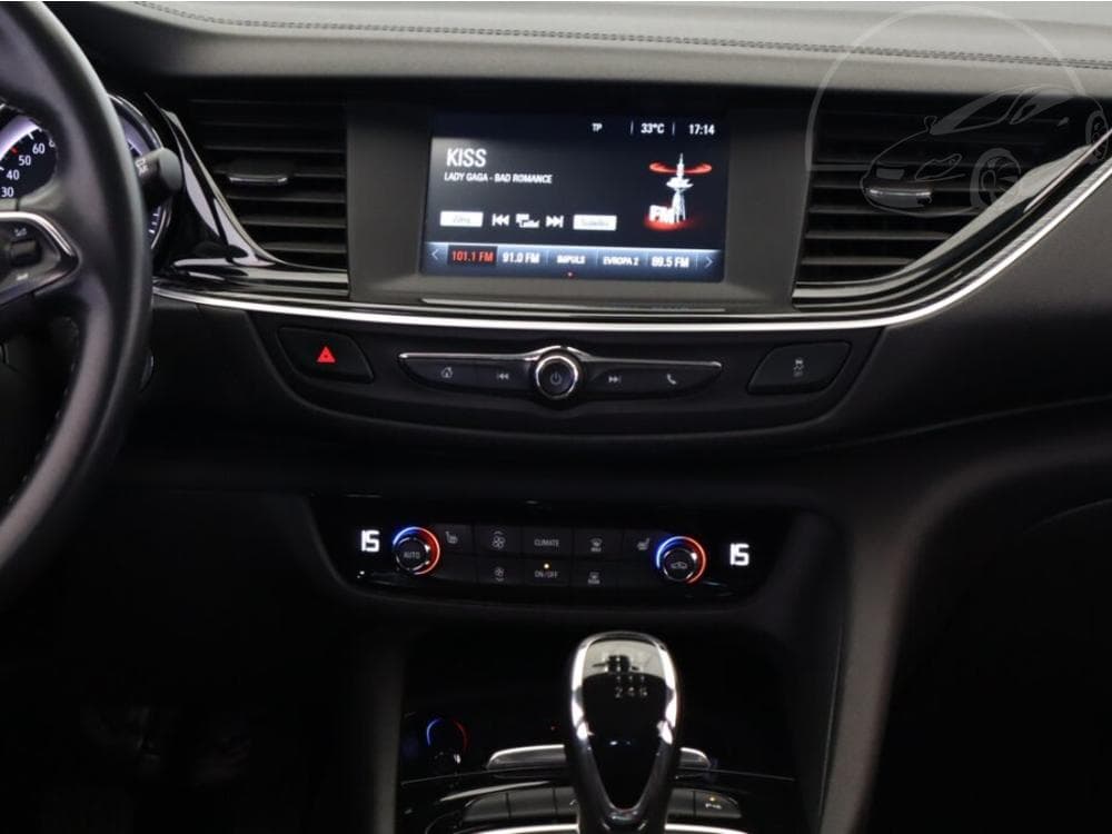 2019 Opel INSIGNIA - 10
