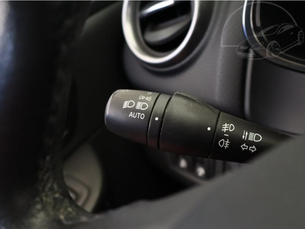 2016 Renault CLIO - 15