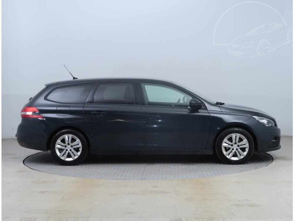 2019 Peugeot 308 - 6