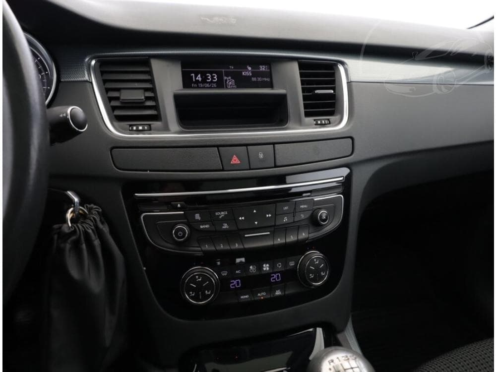 2014 Peugeot 508 - 10