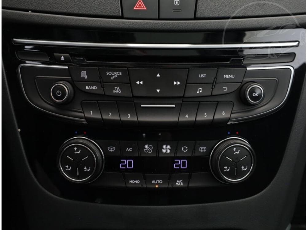 2014 Peugeot 508 - 13