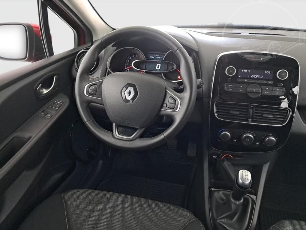 2020 Renault CLIO - 7