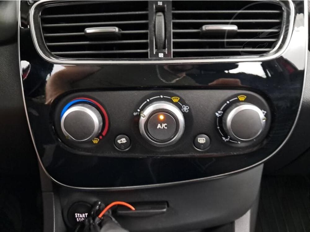 2020 Renault CLIO - 15