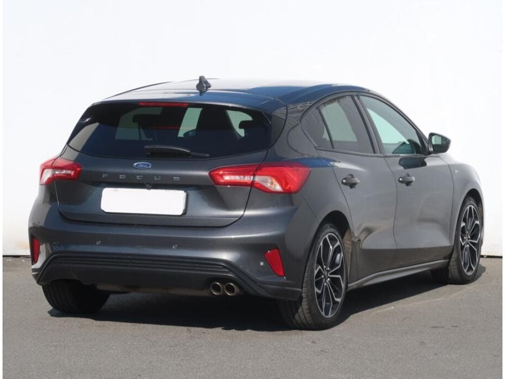 2019 Ford FOCUS - 5