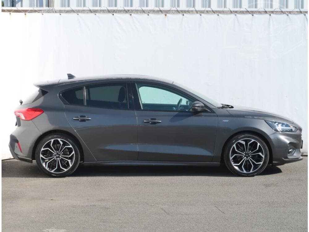 2019 Ford FOCUS - 6
