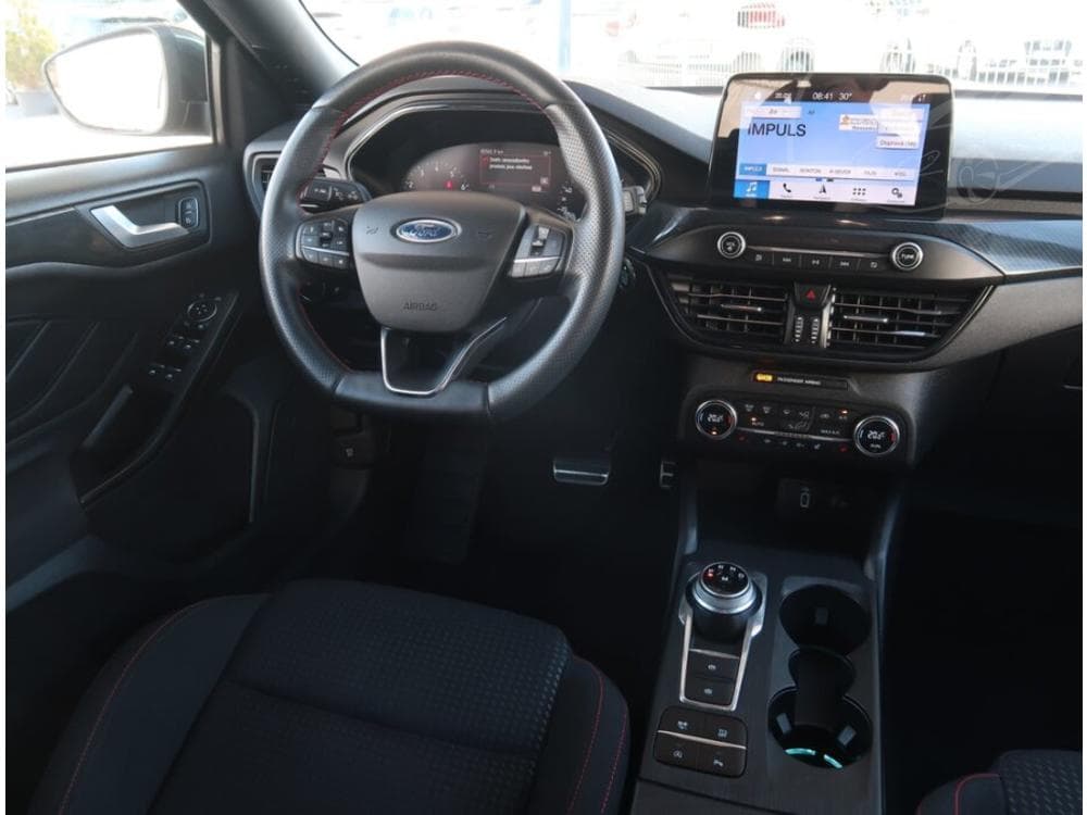 2019 Ford FOCUS - 7