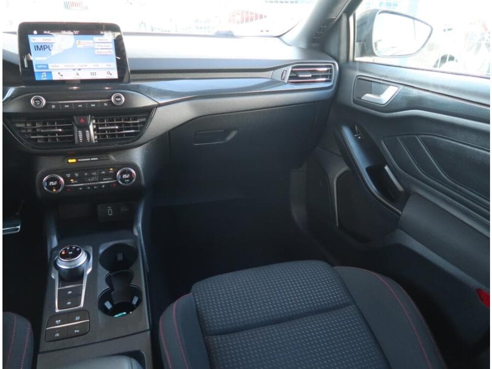 2019 Ford FOCUS - 8