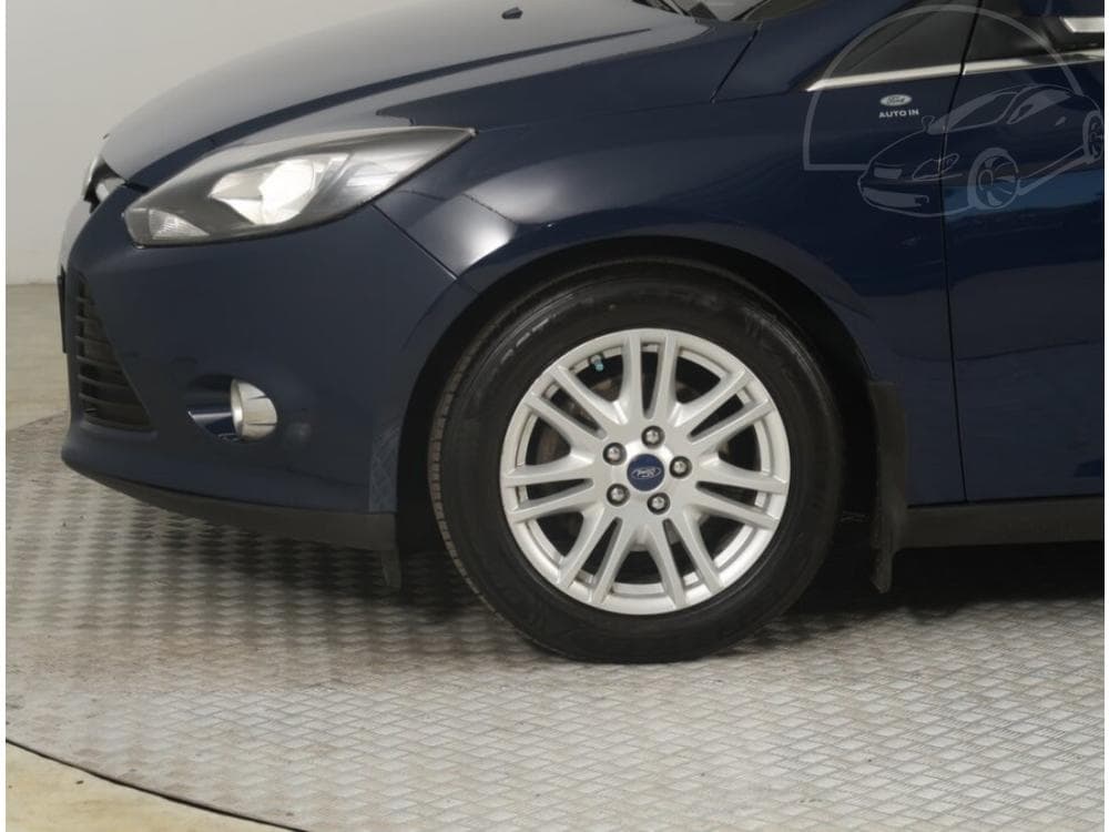 2014 Ford FOCUS - 14