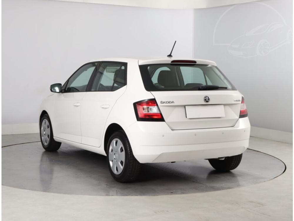 2015 Škoda FABIA - 4