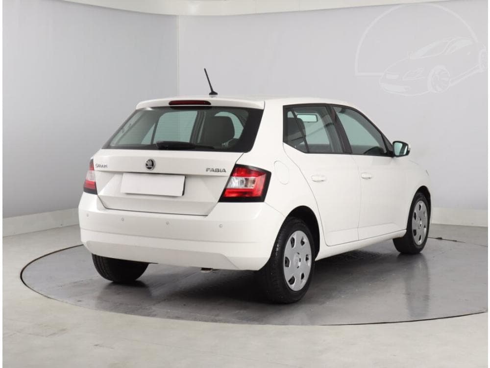 2015 Škoda FABIA - 5