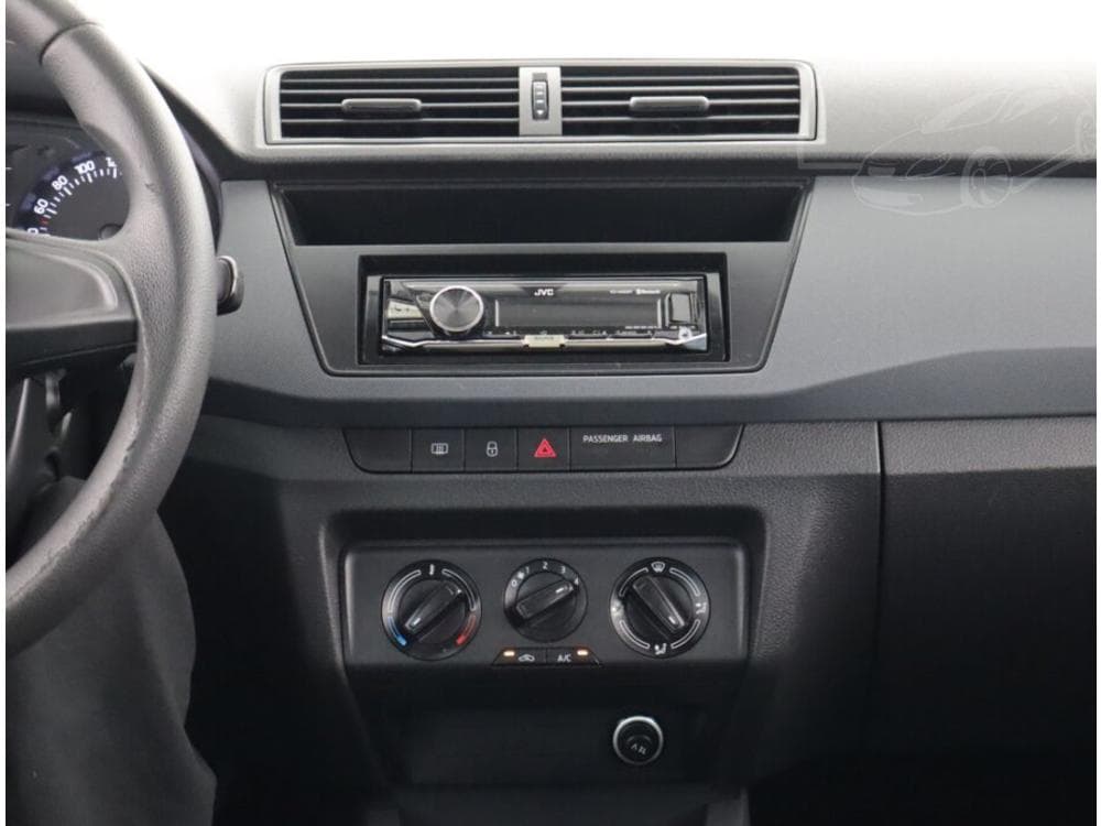 2015 Škoda FABIA - 12