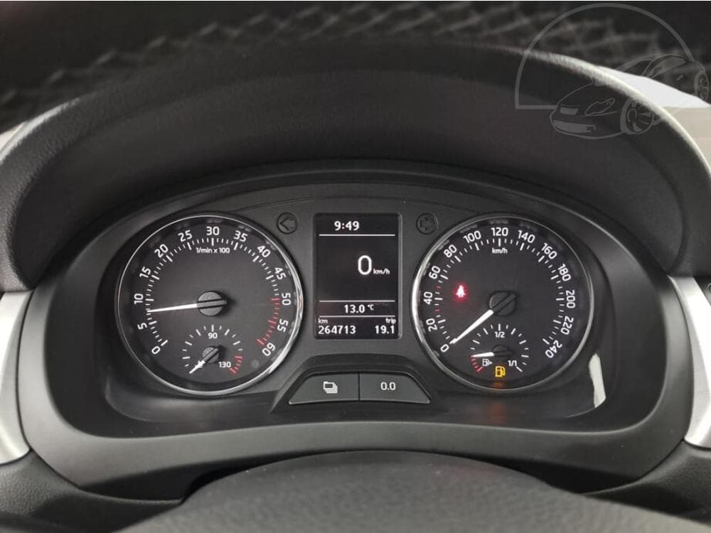 2015 Škoda RAPID - 11