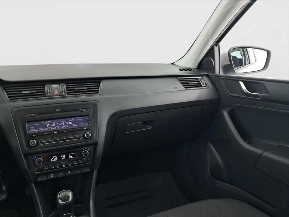 2013 Škoda RAPID - 8