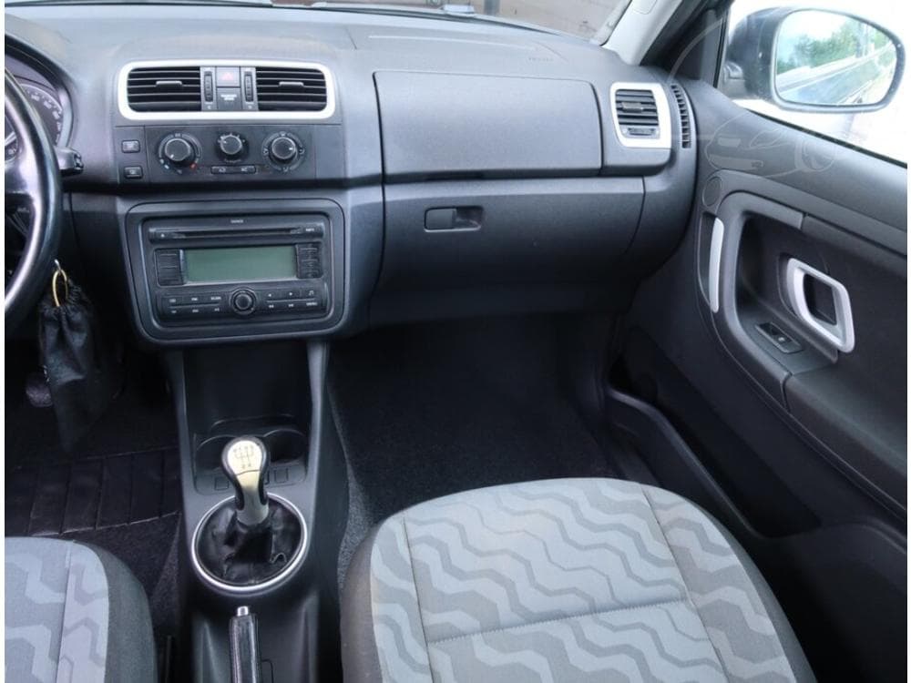 2008 Škoda FABIA - 8