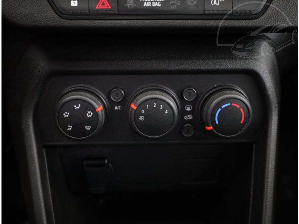 2021 Dacia SANDERO - 11