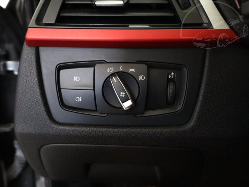2013 BMW 4-SERIES - 11