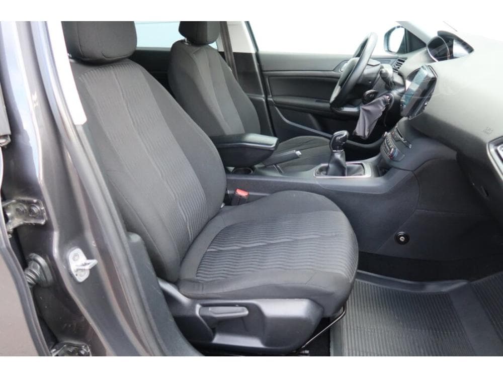 2016 Peugeot 308 - 9